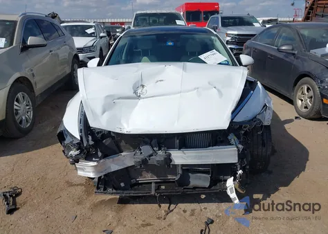 2021 Hyundai Sonata Limited z USA, uszkodzony, nr VIN 5NPEH4J25MH069930